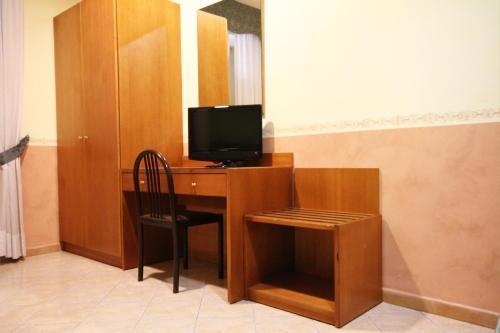 Hotel Zara Napoli Luaran gambar